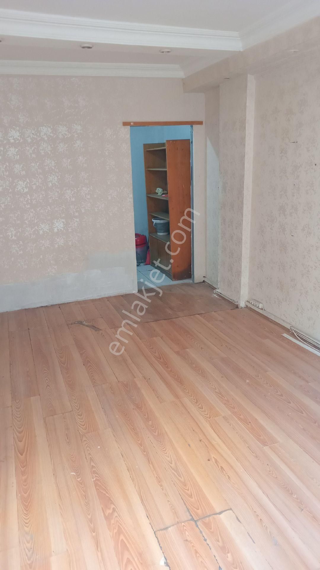 Bakırköy Yenimahalle Kiralık Daire Kiralik Dukkan