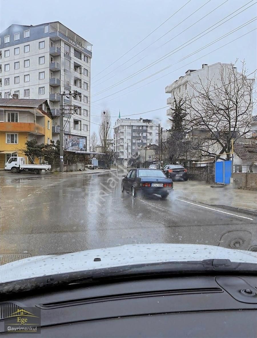 Gebze Mustafapaşa Satılık Daire EGE YAPI GAYRIMENKULDEN SATILIK MEMUR KIRACILI 1+1 ÇATI DUBLEKS