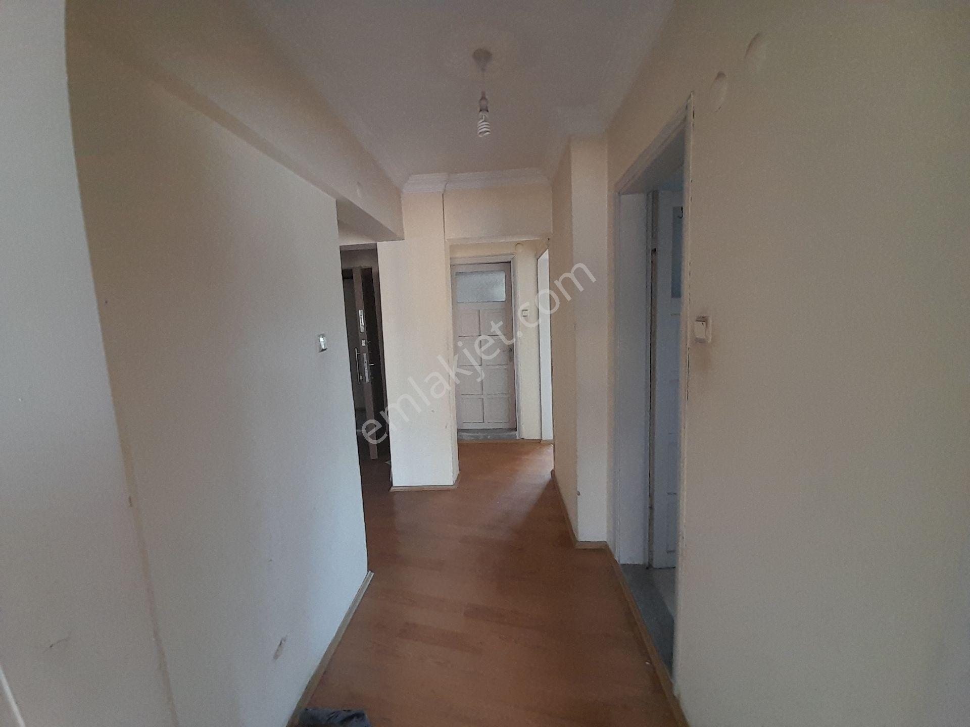 Bergama Merkezde Barbaros Mh 3+1 Net 155 M2 Satılık Daire - Görsel 12