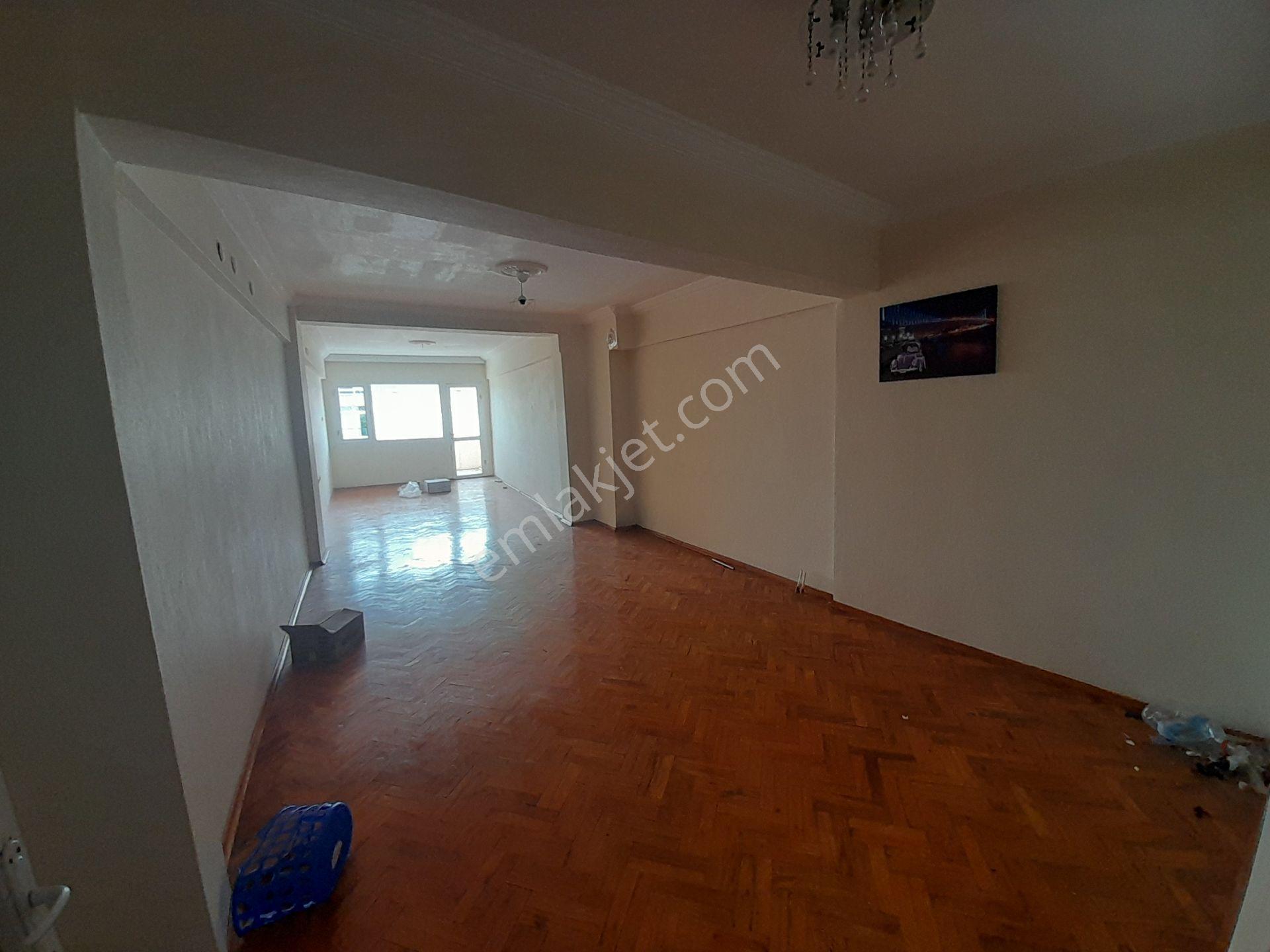 Bergama Merkezde Barbaros Mh 3+1 Net 155 M2 Satılık Daire - Görsel 13