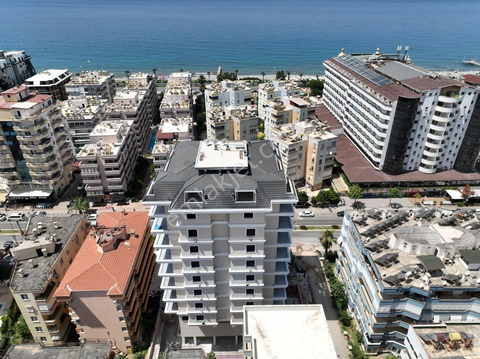 Alanya Mahmutlar Satılık Daire ALANYA MAHMUTLAR 2+1 DENİZE 100 METRE MUHTEŞEM LÜKS SATILIK DAİRE