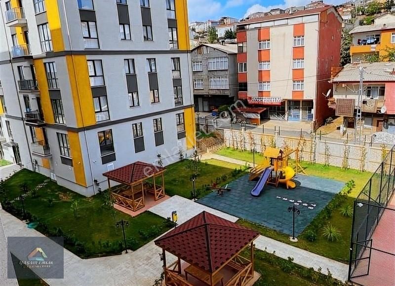 Pendik Sülüntepe Satılık Daire YAŞAM'DAN SÜLÜNTEPE'DE LÜKS SİTE İÇERİSİNDE ARA KAT 2+1 DAİRE