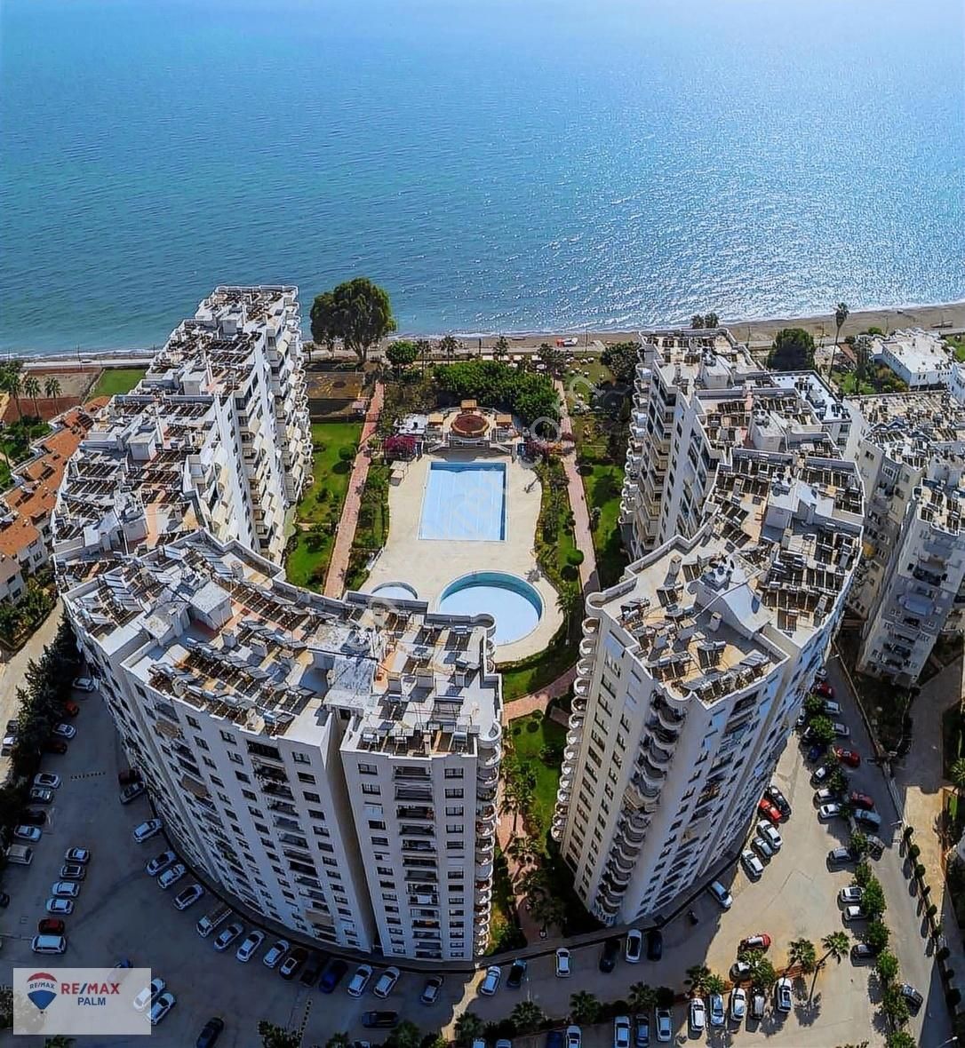 Mezitli Cumhuriyet Satılık Daire Remax Palm'den Koytür 2 Sitesinde Full Deniz Manzaralı 3+1 Daire