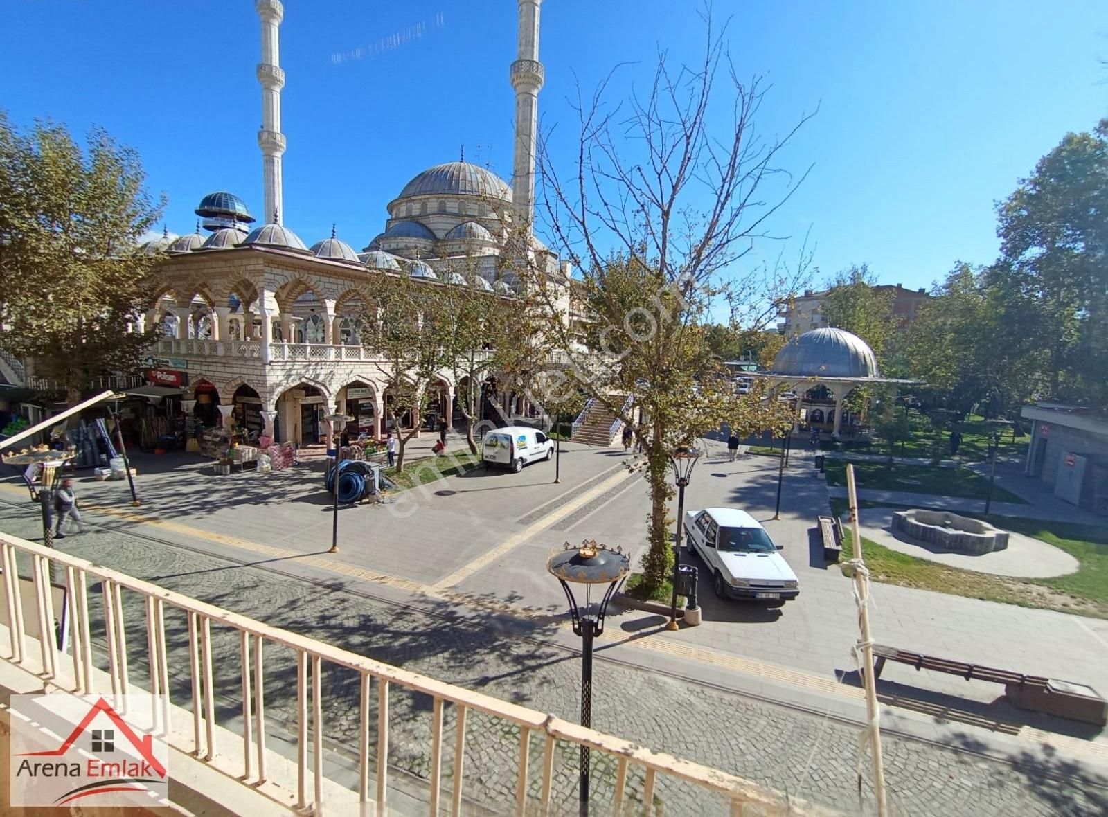 Turhal Yavuz Selim Satılık Daire Arena Emlak'tan Şehir Merkezinde 1.kat Daire