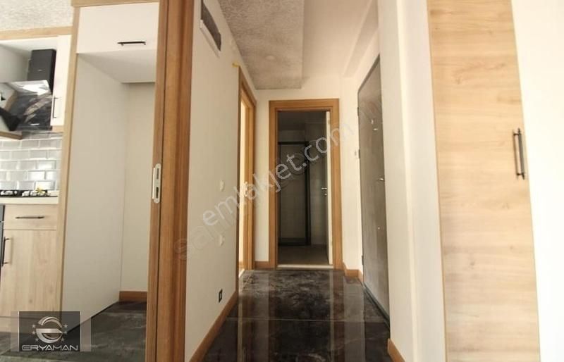 Beylikdüzü Yakuplu Satılık Daire 2+1 FLAT FOR SALE IN BEYLİKDÜZÜ YAKUPLU, CLOSE TO METROBUS