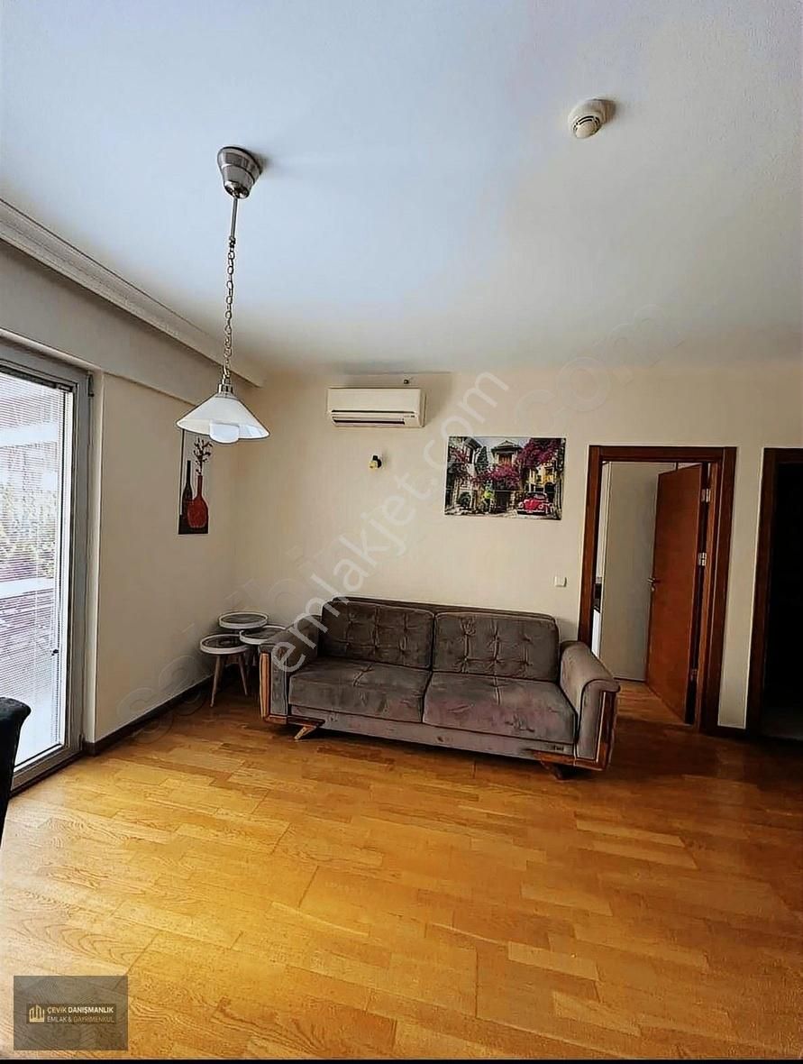 Bayrampaşa Kocatepe Kiralık Daire YORUM İSTANBUL'UN EN GÜZEL BAHÇE MANZARALI 1+1'İ LÜX EŞYALI