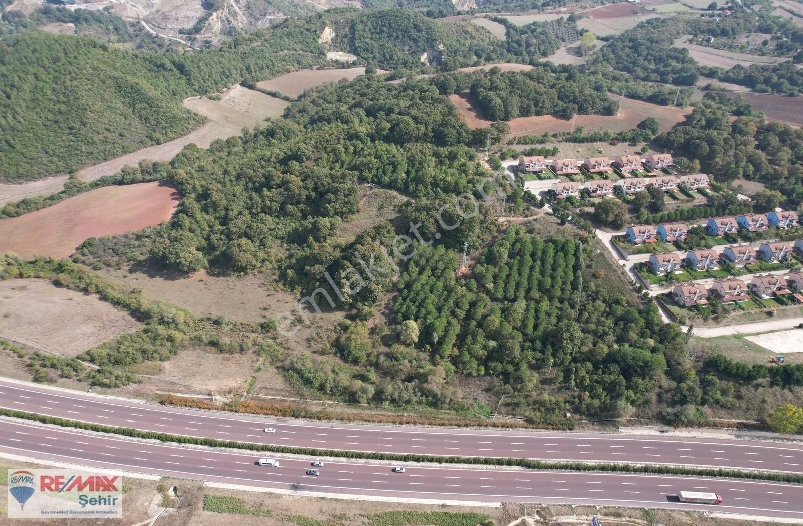 Çiftlikköy Kabaklı Köyü (Merkez) Satılık Tarla Yalova Çiftlikköy Kabaklıda Satılık 5000 M² Arazi