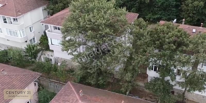 Serdivan Kemalpaşa Satılık Villa Serdivan Kemalpaşa'da Satılık 5+1 Tripleks Villa