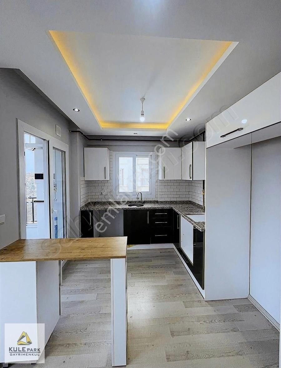 Sarıçam Çarkıpare Kiralık Daire CARKIPARE STADYUM YANI HASARSIZİSKANLI SITEDE DOGALGAZLI LÜX 2+1