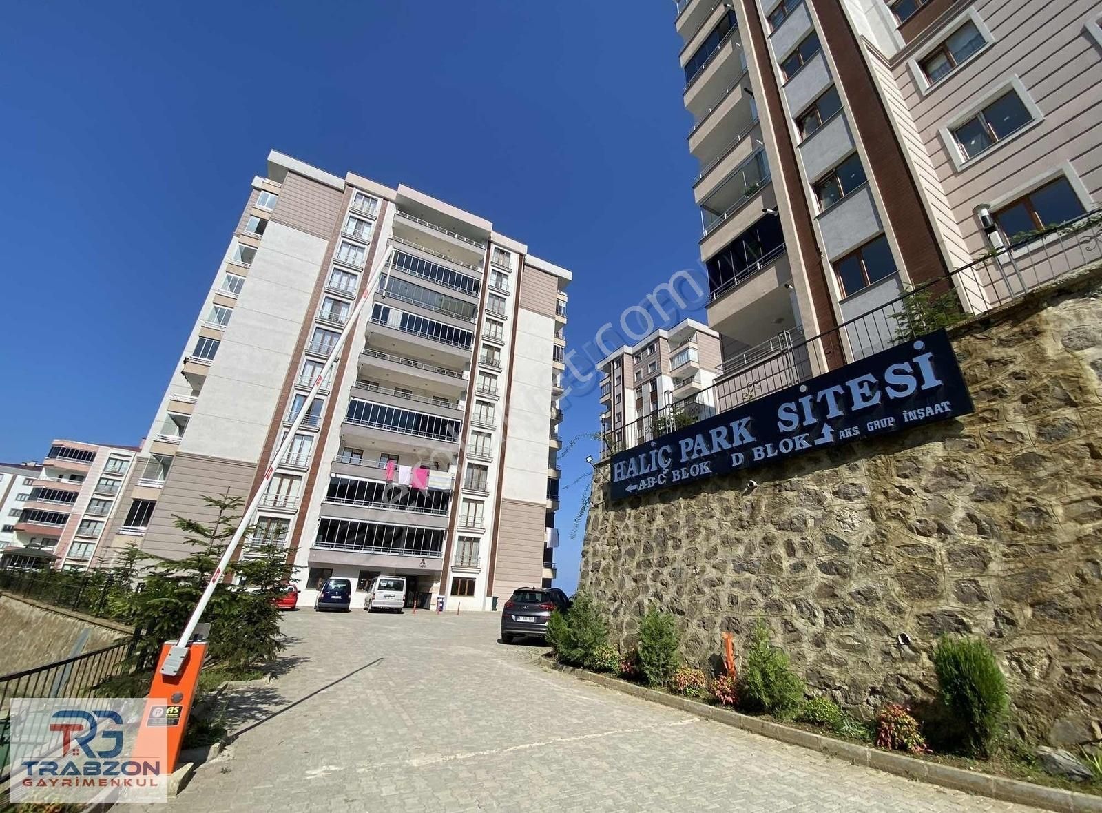 Yomra Sancak Satılık Daire YOMRA HALİÇ PARK SİTESİNDE 3+1 SATILIK SIFIR DAİRE