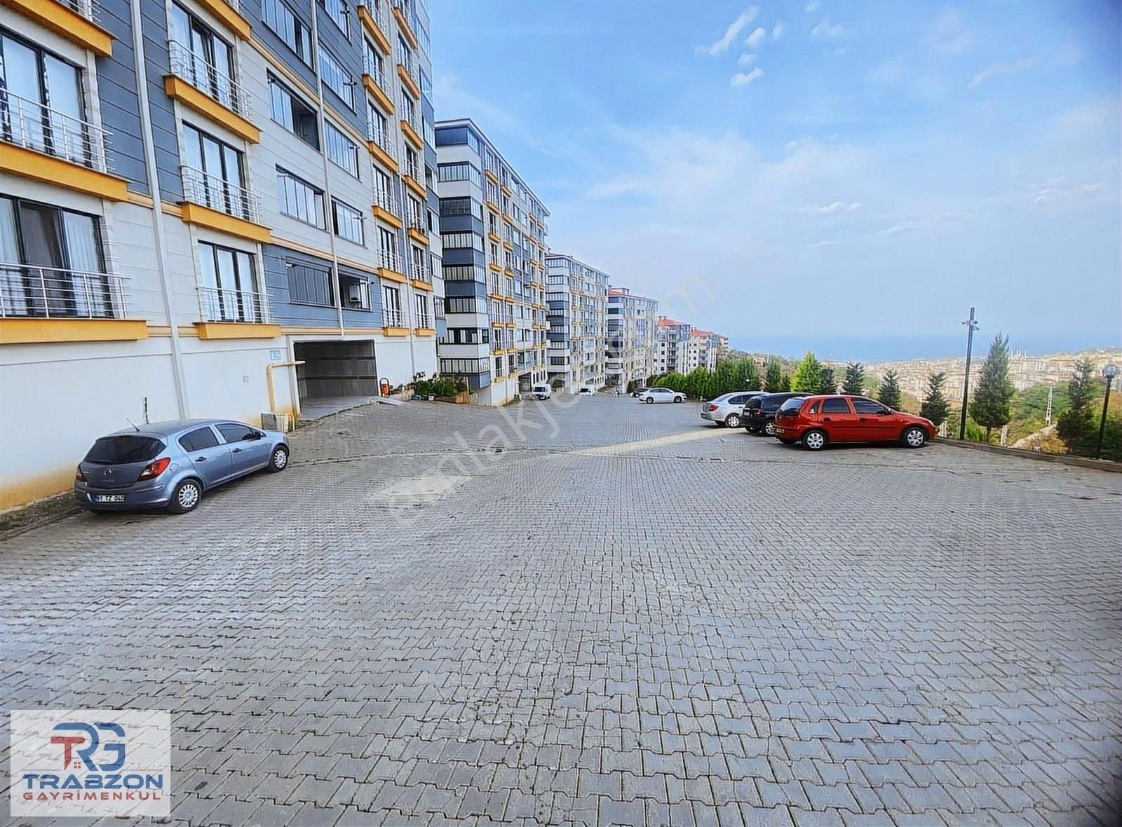 Ortahisar Karşıyaka Satılık Daire Karşıyaka Elitpark Sitesi'nde Satılık Deniz Manzaralı 3+1 Daire