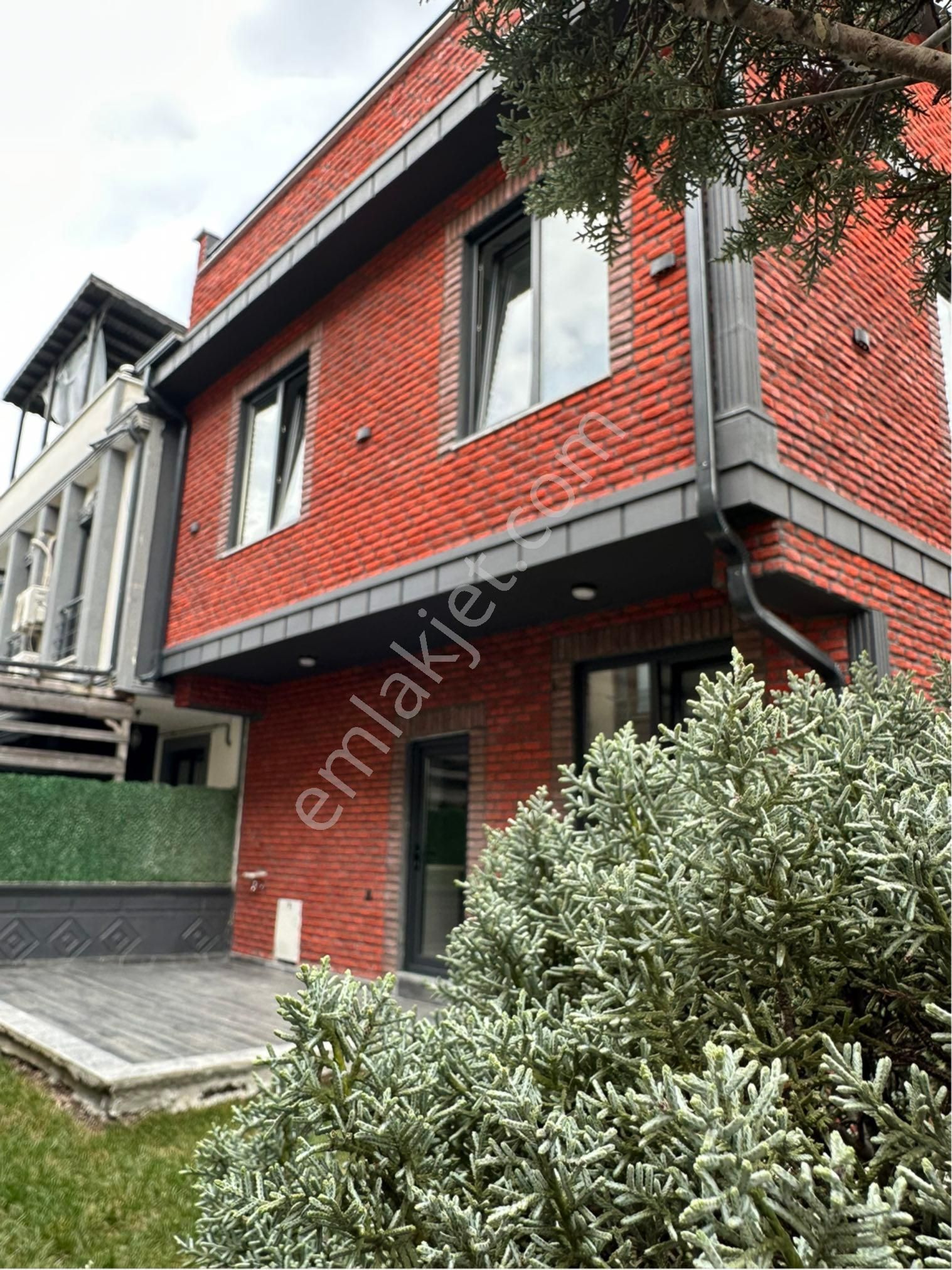 Kocaali Yalı Satılık Villa Üstüner Gayrimenkul 3+1 Hayallerine Doğru