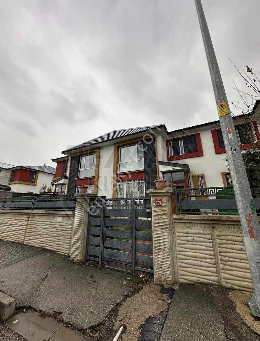 Aziziye Yarımca Satılık Villa Remax Kırmızı'dan Dadaşkent Satılık 4+1 Lüks Villa