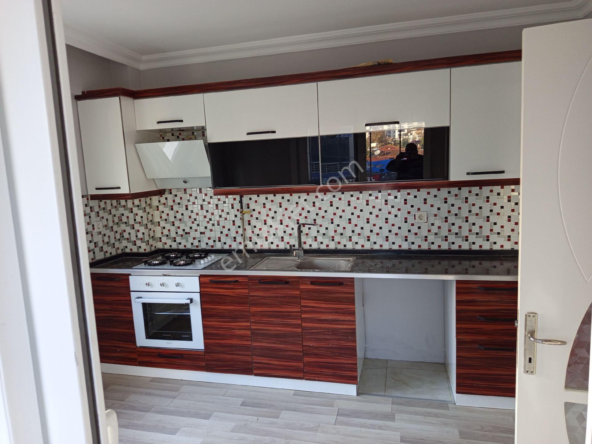 Torbalı Torbalı Satılık Daire  TORBALI MAHALLESİNDE 3+1 SATILIK DAİRE