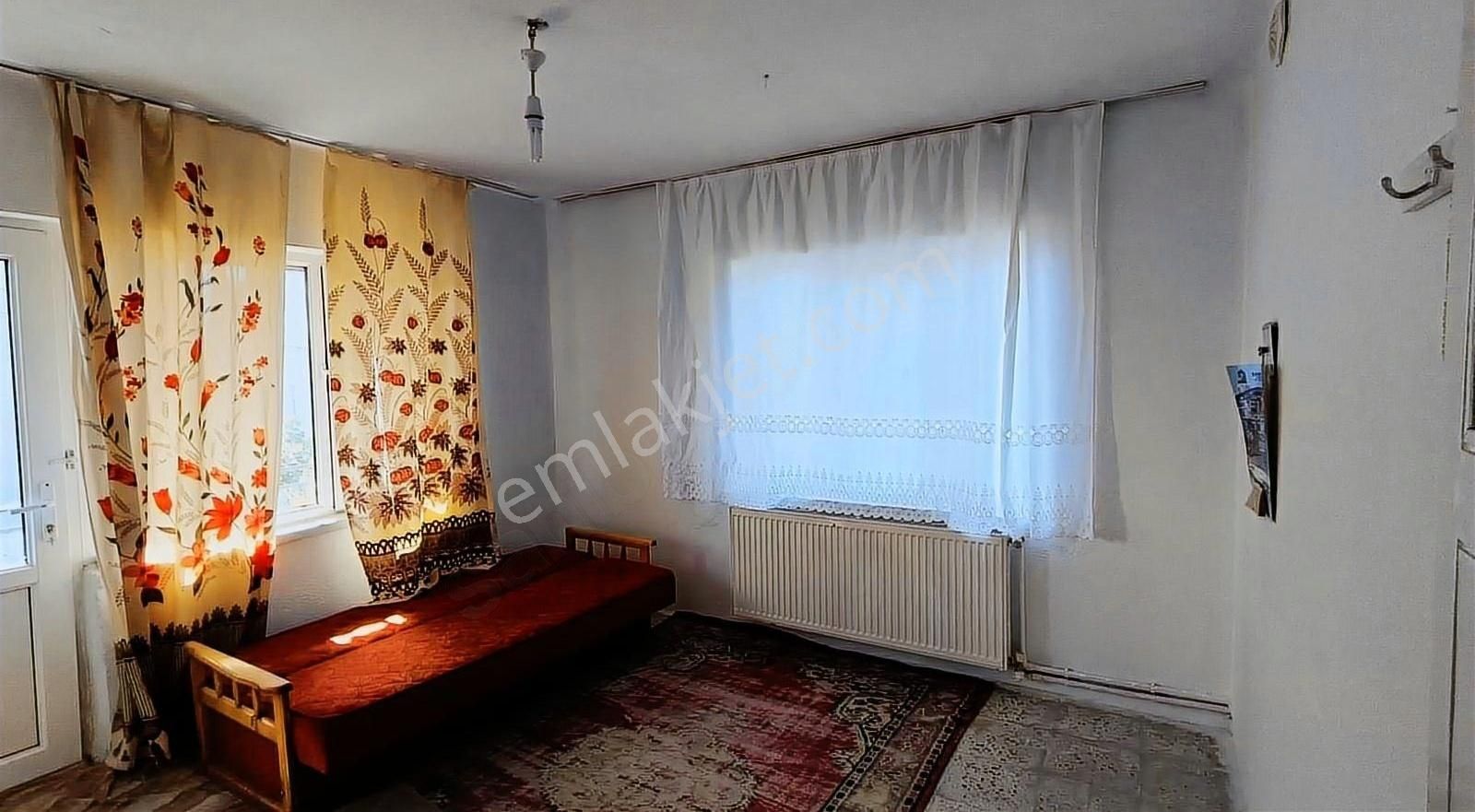 3 Katlı Bahçeli Komple Bina - Görsel 14