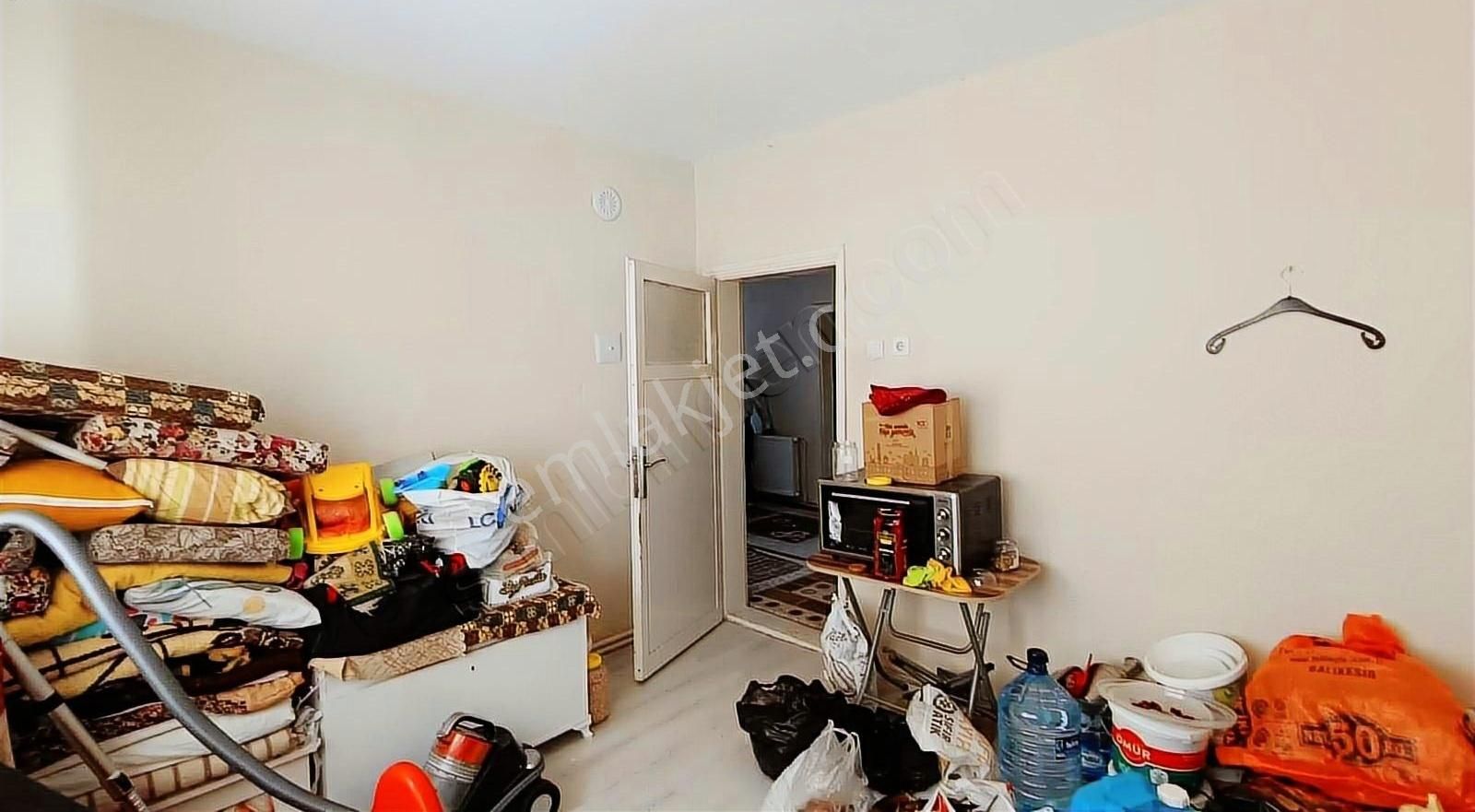 3 Katlı Bahçeli Komple Bina - Görsel 13