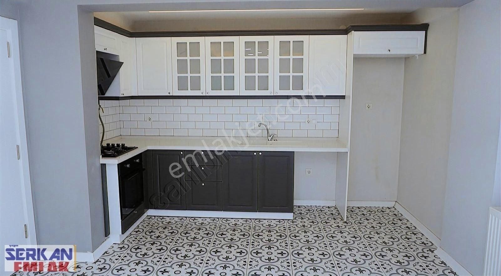 Çiğli Şirintepe Kiralık Daire Şirintepede Kiralık Lüx 3+1 Açık Mutfak Doğalgazlı Çiğli Serkan