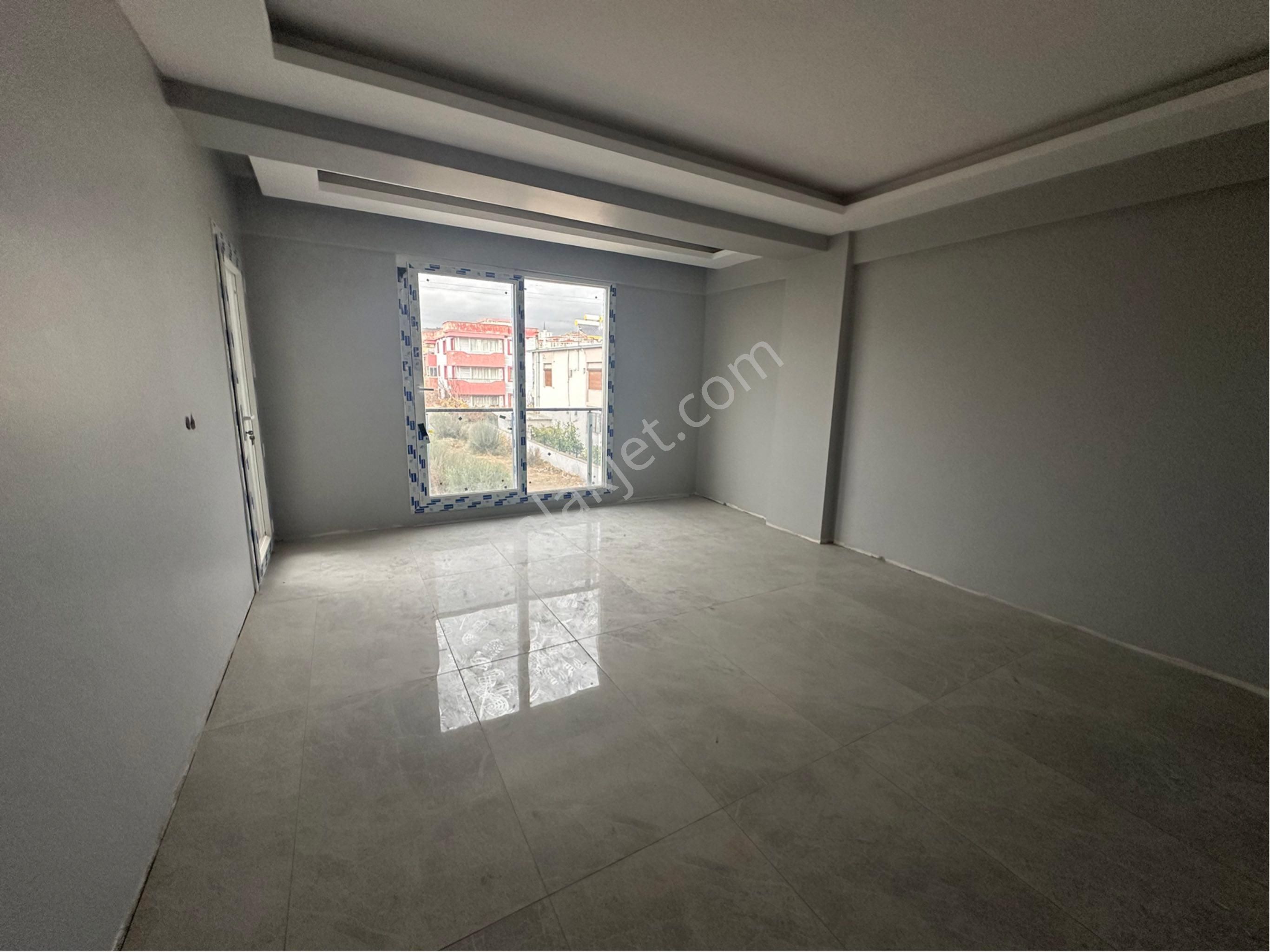 Bergama Fatih Satılık Daire FATİH MAH 3+1 ARAKAT ÖN CEPHE SIFIR SATILIK DAİRE 