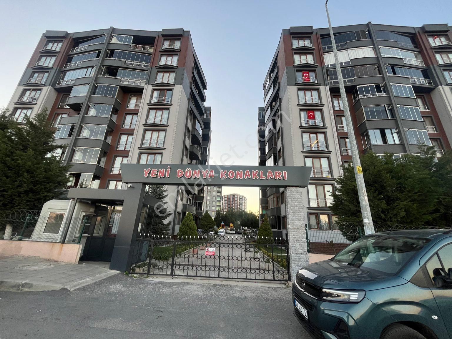 Çorlu Esentepe Satılık Daire Emlaklarda 3+1 Daire