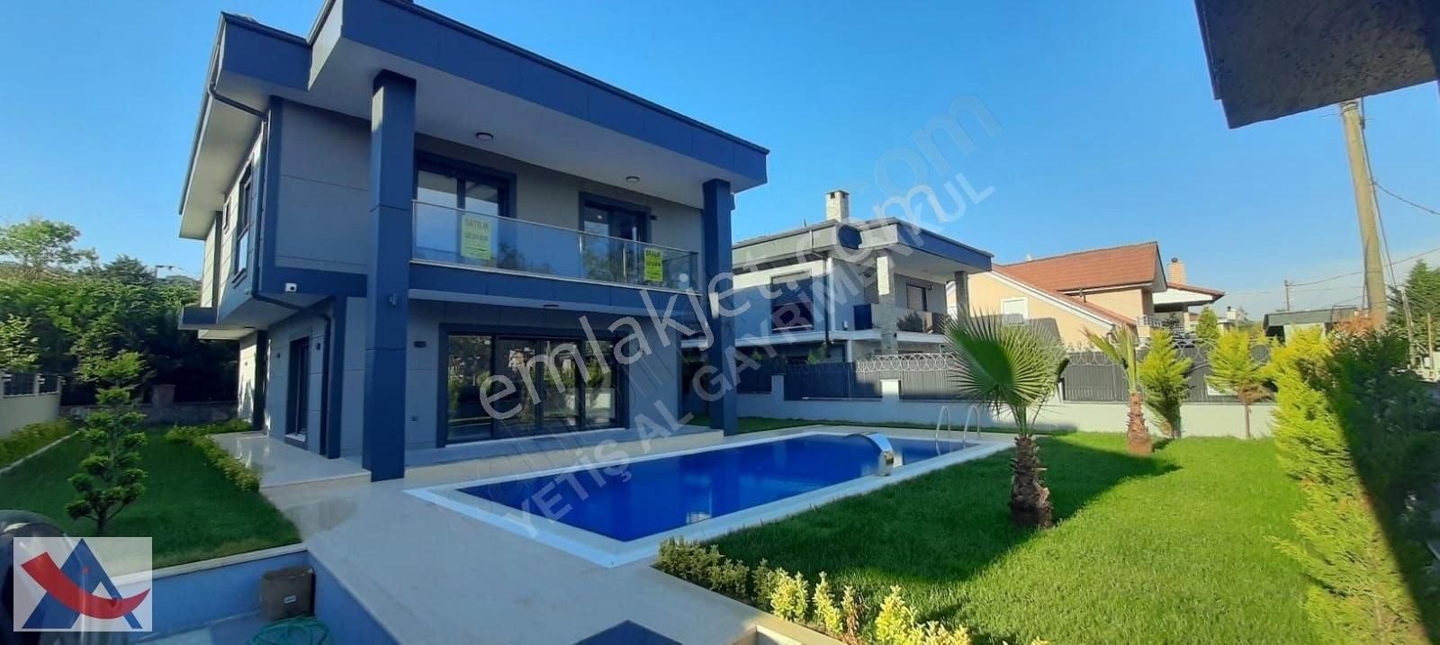 Şile Çavuş Kiralık Villa Yetiş Al Dan Çavuşta Havuzlu 210 M2 5+1 Kiralık Sıfır Lüx Villa