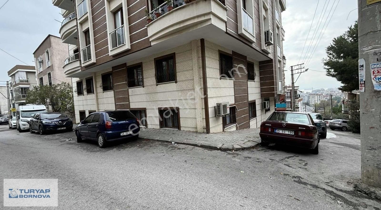 Bayraklı Emek Satılık Daire Bayraklı Emek mahallesinde Satılık 3+1 Daire