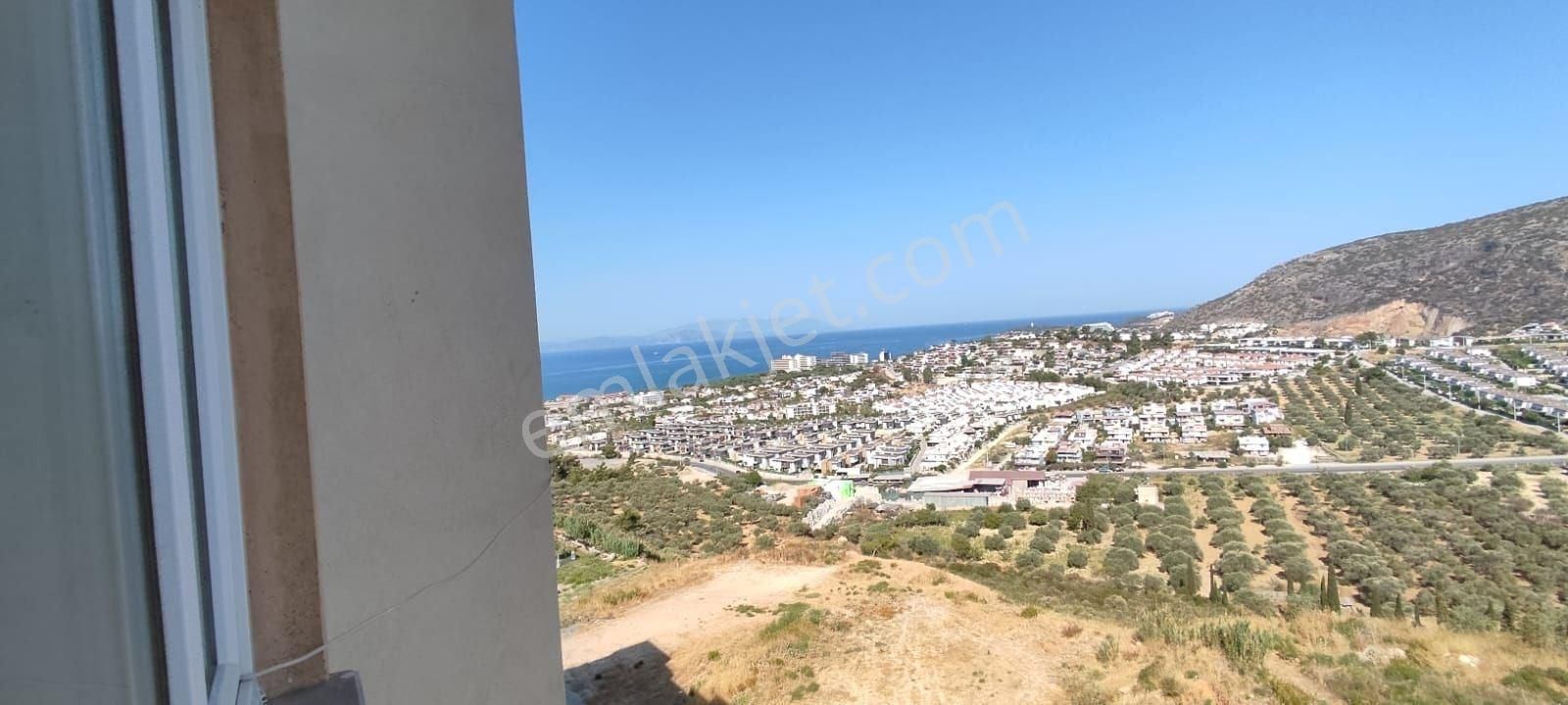 Kuşadası Değirmendere Satılık Daire Kuşadası Uydukent Bülbül 3 sitesinde, Deniz manzaralı, Temiz, Boş satılık daire