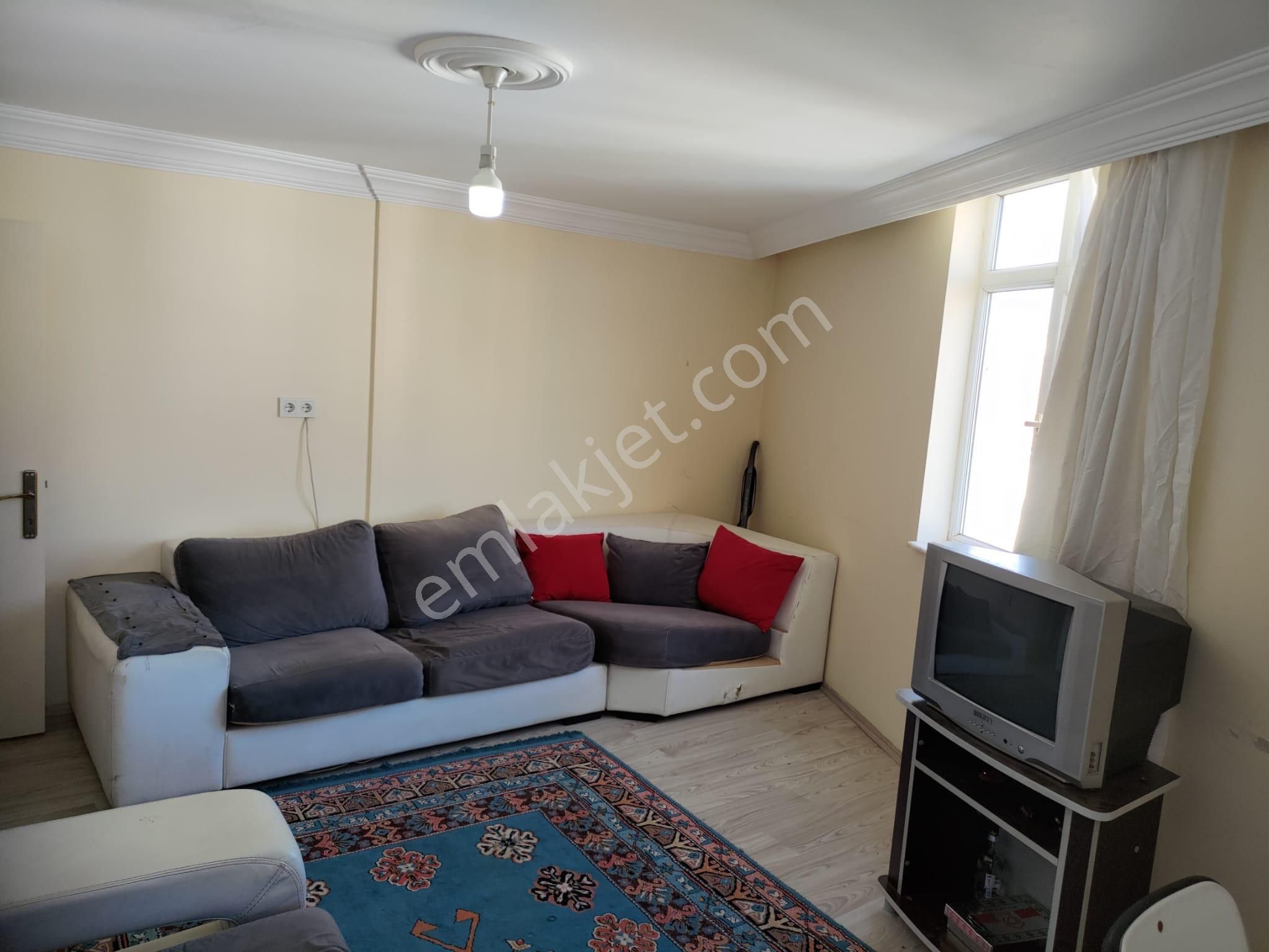 Karaman Merkez Abbas Satılık Daire Yaşam'dan Abbas Mh. Satılık 2+1 75 M2 Eşyalı Garajlı Apart Daire