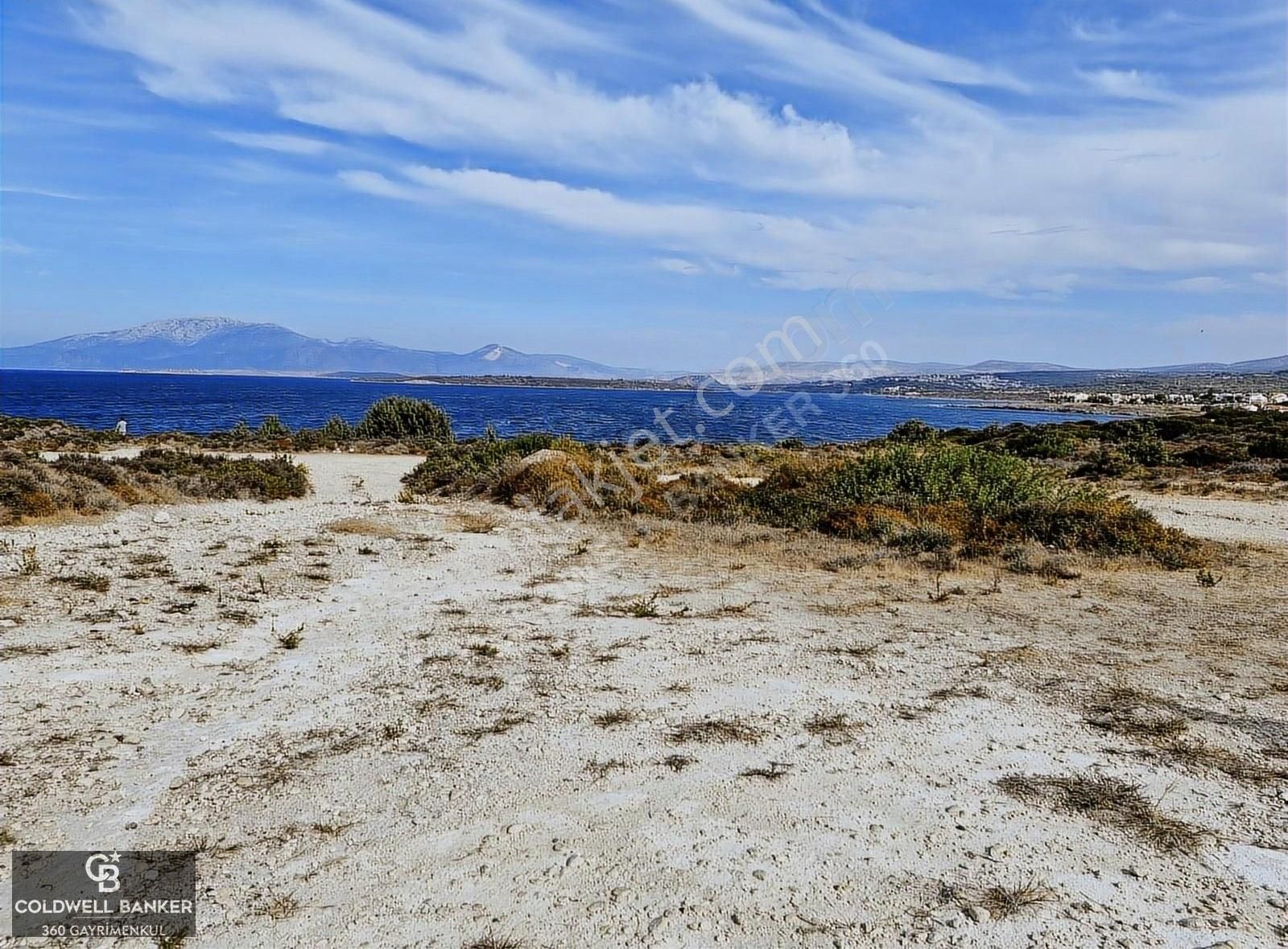 Çeşme Yalı Satılık Sit Alanı Çeşme Reisdere'de Denize Çok Yakın Konumda Satılık Arsa