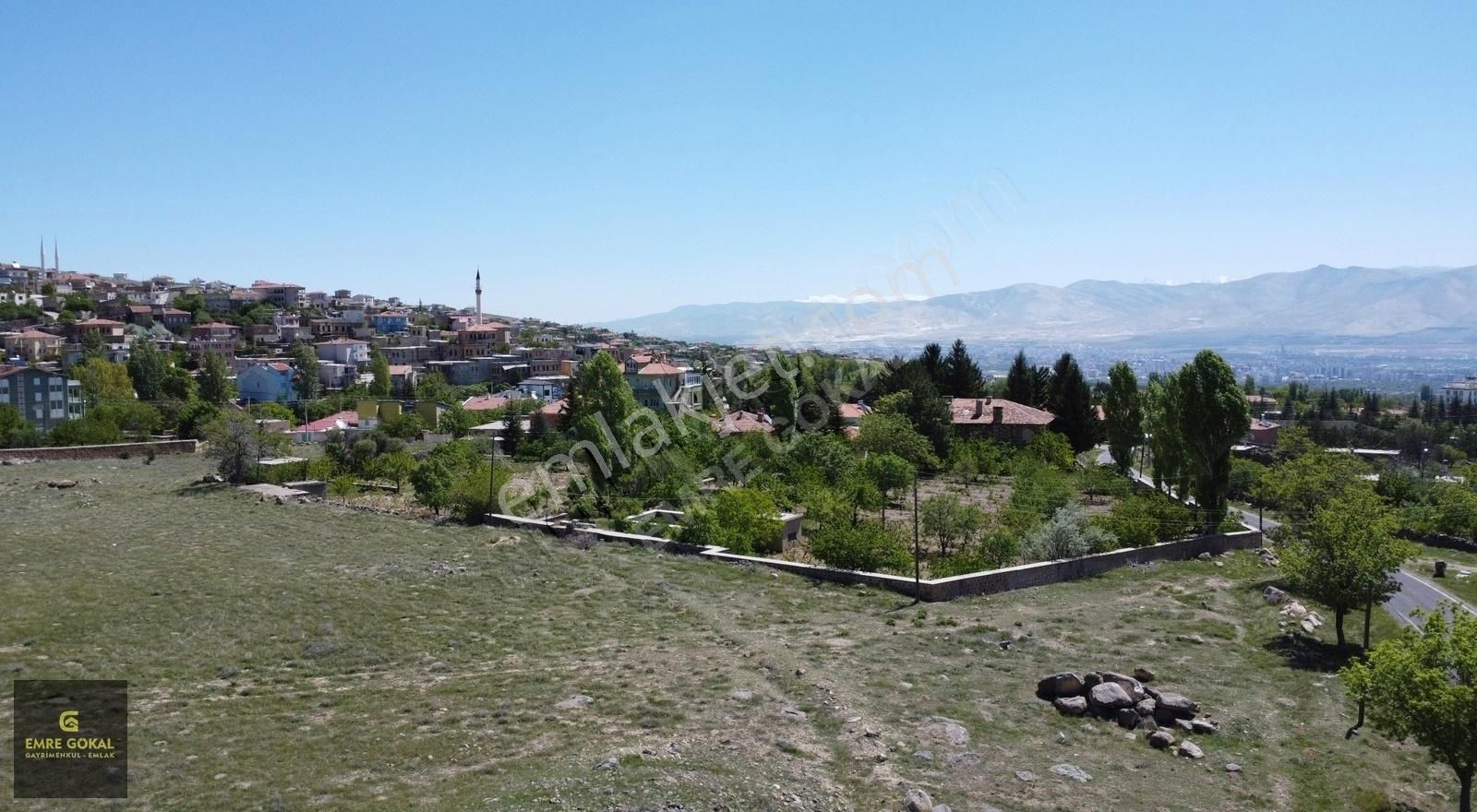 Niğde Merkez Koyunlu Köyü (Aşağı) Satılık Villa İmarlı E.GÖKAL Niğde Koyunlu Yola Sıfır 648m2 SATILIK ARSA