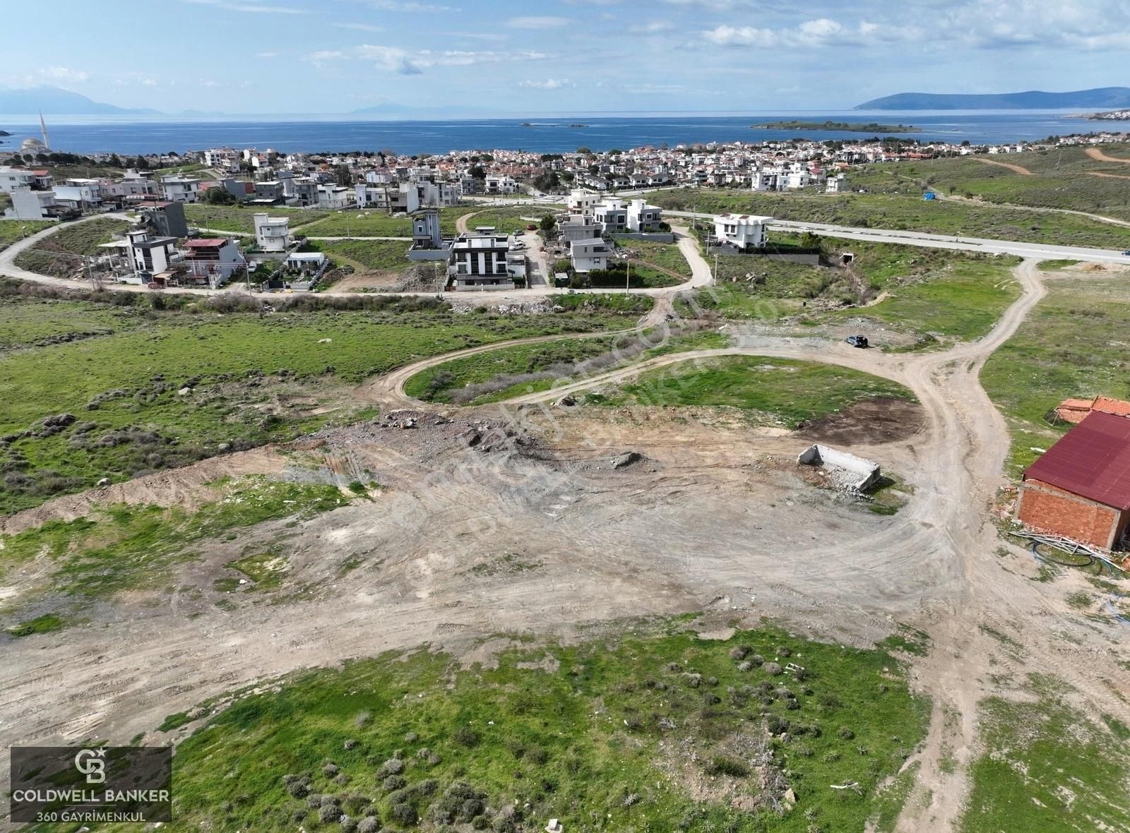 Seferihisar Tepecik Satılık Ticari İmarlı Seferihisarda Yatırımlık 1680m² Ticari Arsa