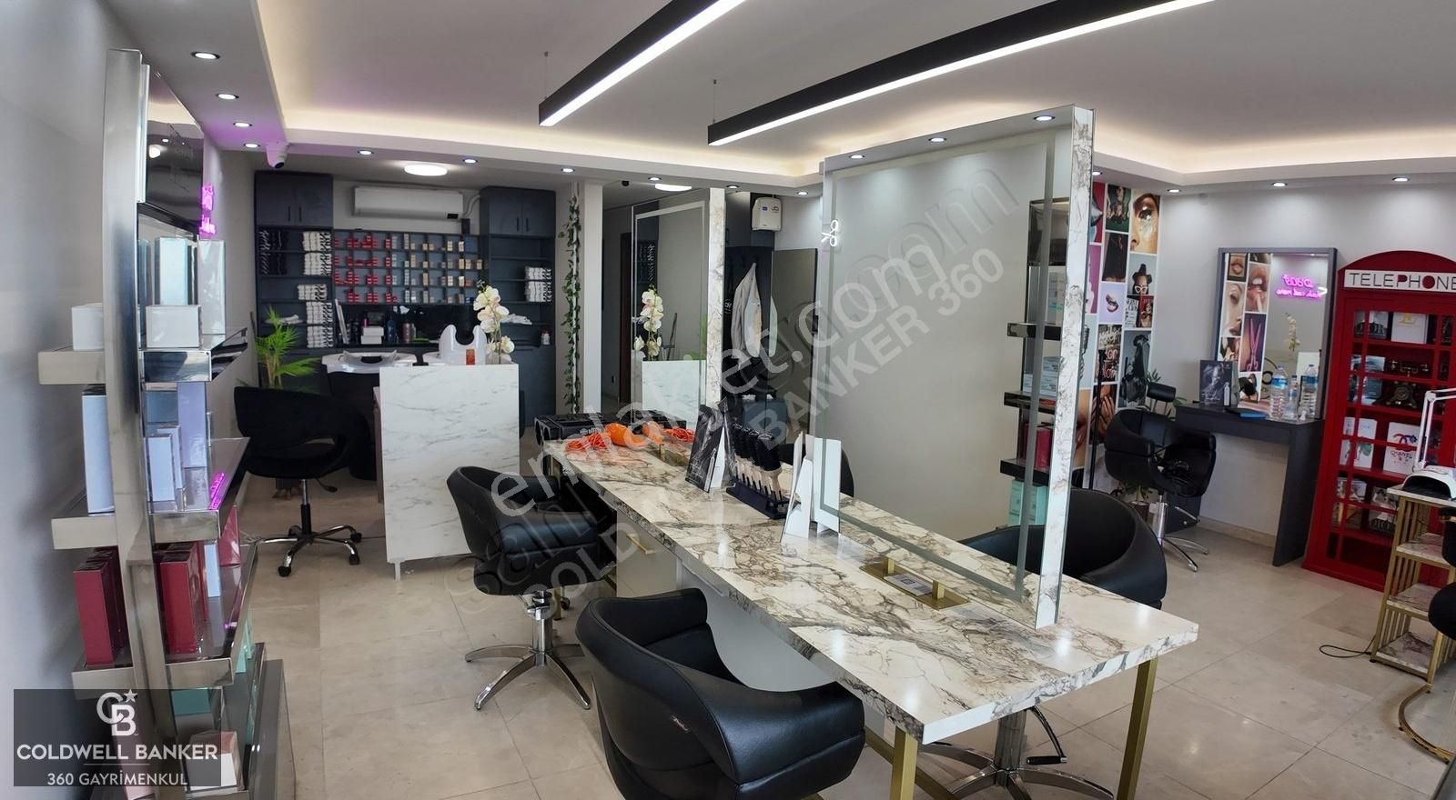 Alsancak Kordonda Deniz Manzaralı Bay Bayan Kuaför Salonu - Görsel 30