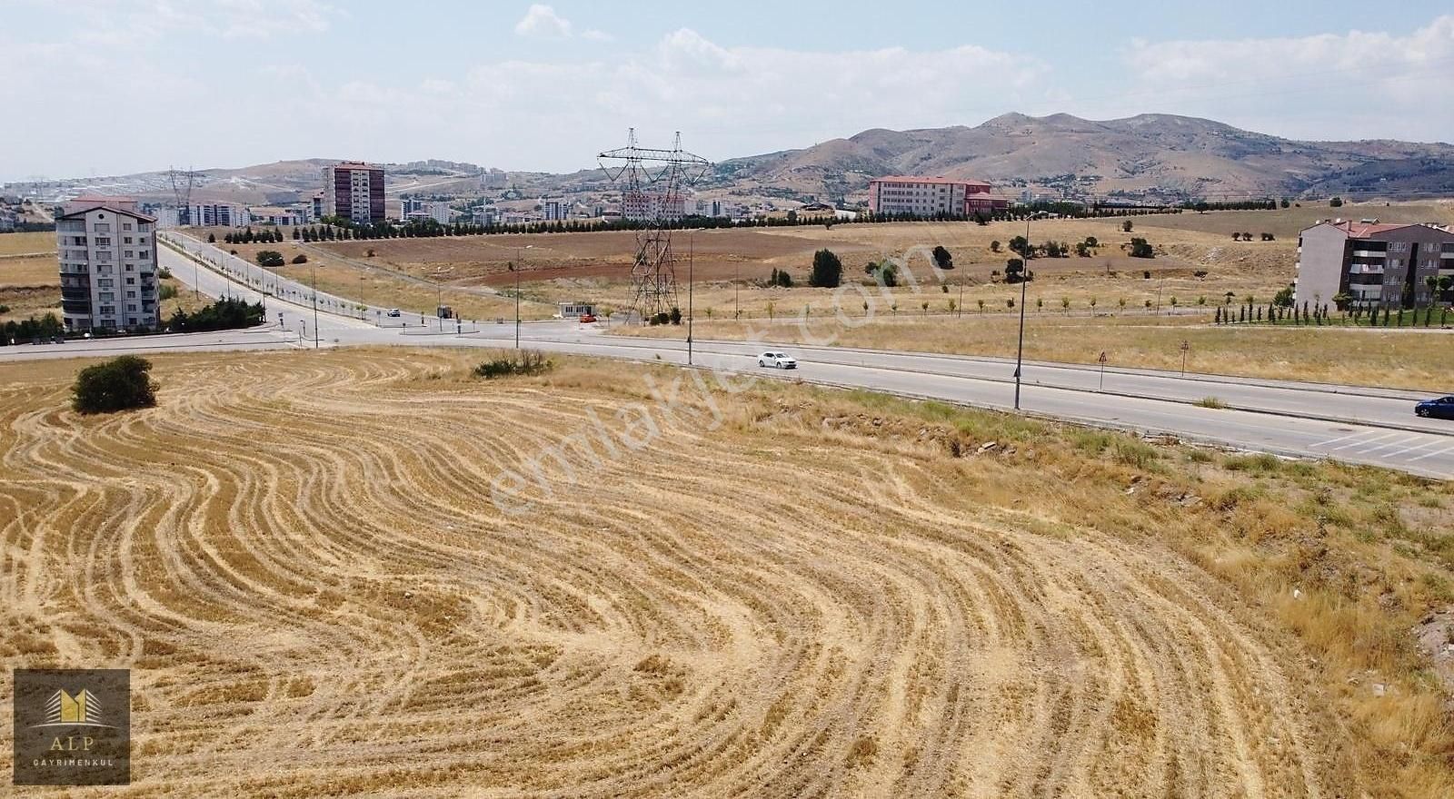 Ankara Yenimahalle Satılık Ticari İmarlı ALP Gayrimenkul'den KUZEY YILDIZINDA YATIRIMLIK KÖK TAPU ARSA