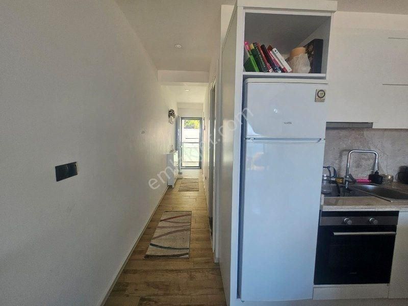 İzmir Çeşme Ayasaranda Denize Sıfır Havuzlu Sitede Satılık Rezidans Daire - Görsel 3