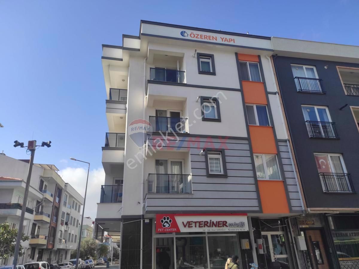 Çanakkale Çanakkale Merkez Eşyalı Kiralık Daire ÇANAKKALE  BARBAROS MAHALLESİNDE PLAJA YAKIN 1+1 EŞYALI KİRALIK DAİRE