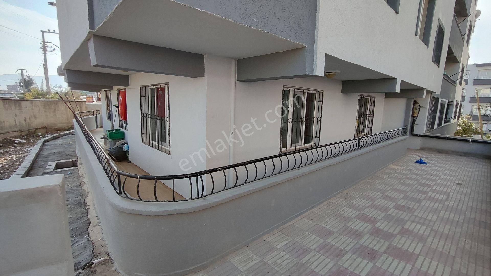 Antakya Akasya Satılık Daire HATAY ORTAOKULU YAKIN KONUMDA 3+1 SATILIK GİRİŞ KAT DAİRE