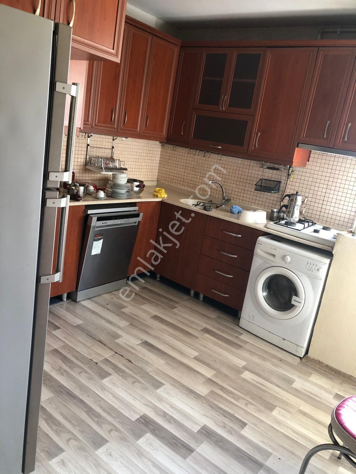 İzmir Bayraklı Eşyalı Kiralık Daire FULL EŞYALI BAKIMLI TEMİZ KİRALIK 2+1 DAİRE