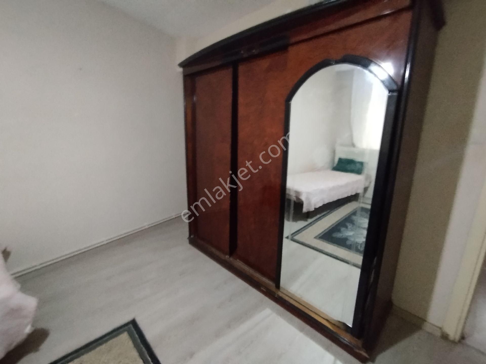 Beyaz Emlaktan 3+1 Eşyalı Kiralık Daire - Görsel 23