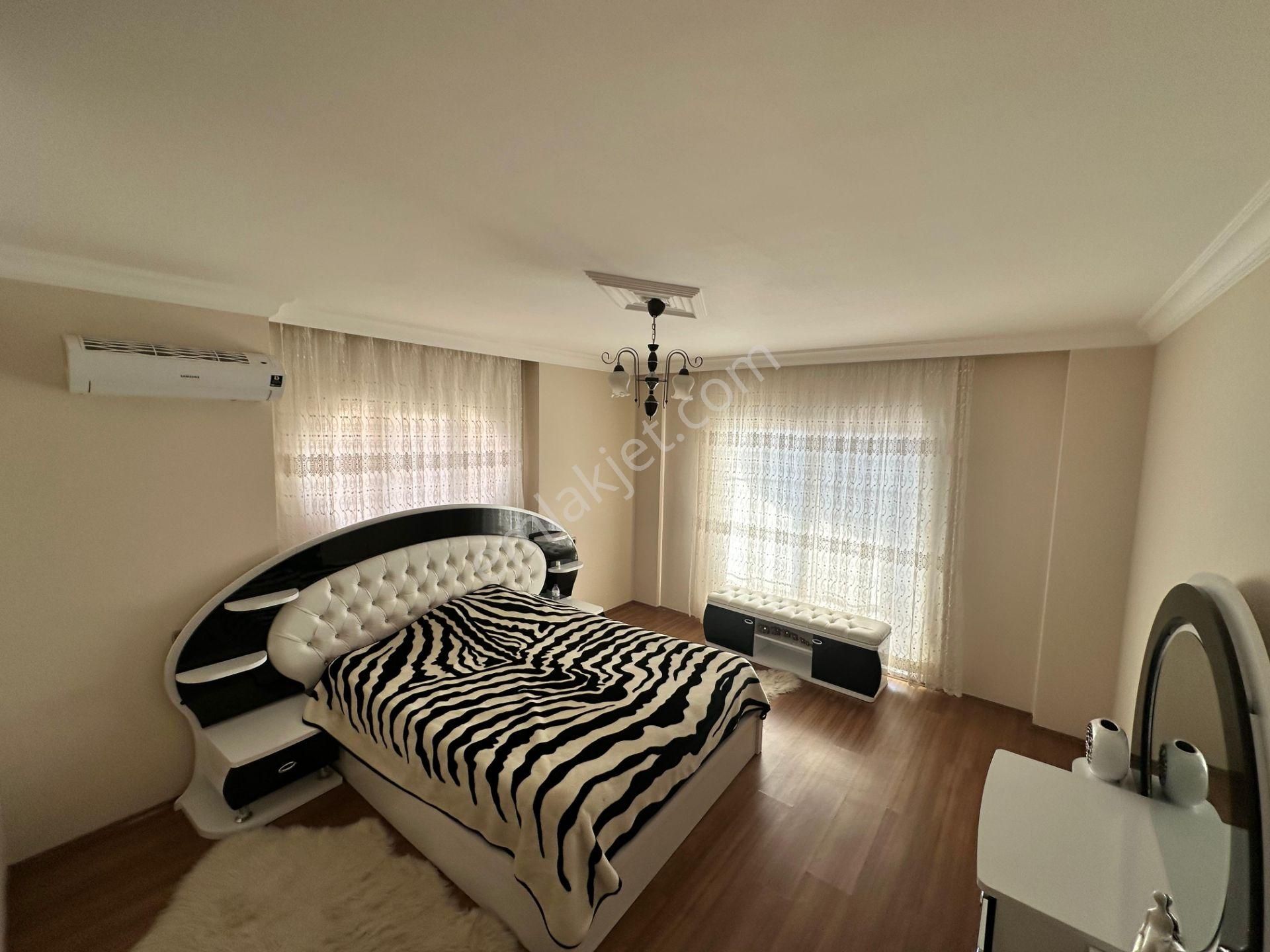 Dalaman Karaçalı Mahallesinde 5+1 Eşyalı Satılık Müstakil Villa - Görsel 29