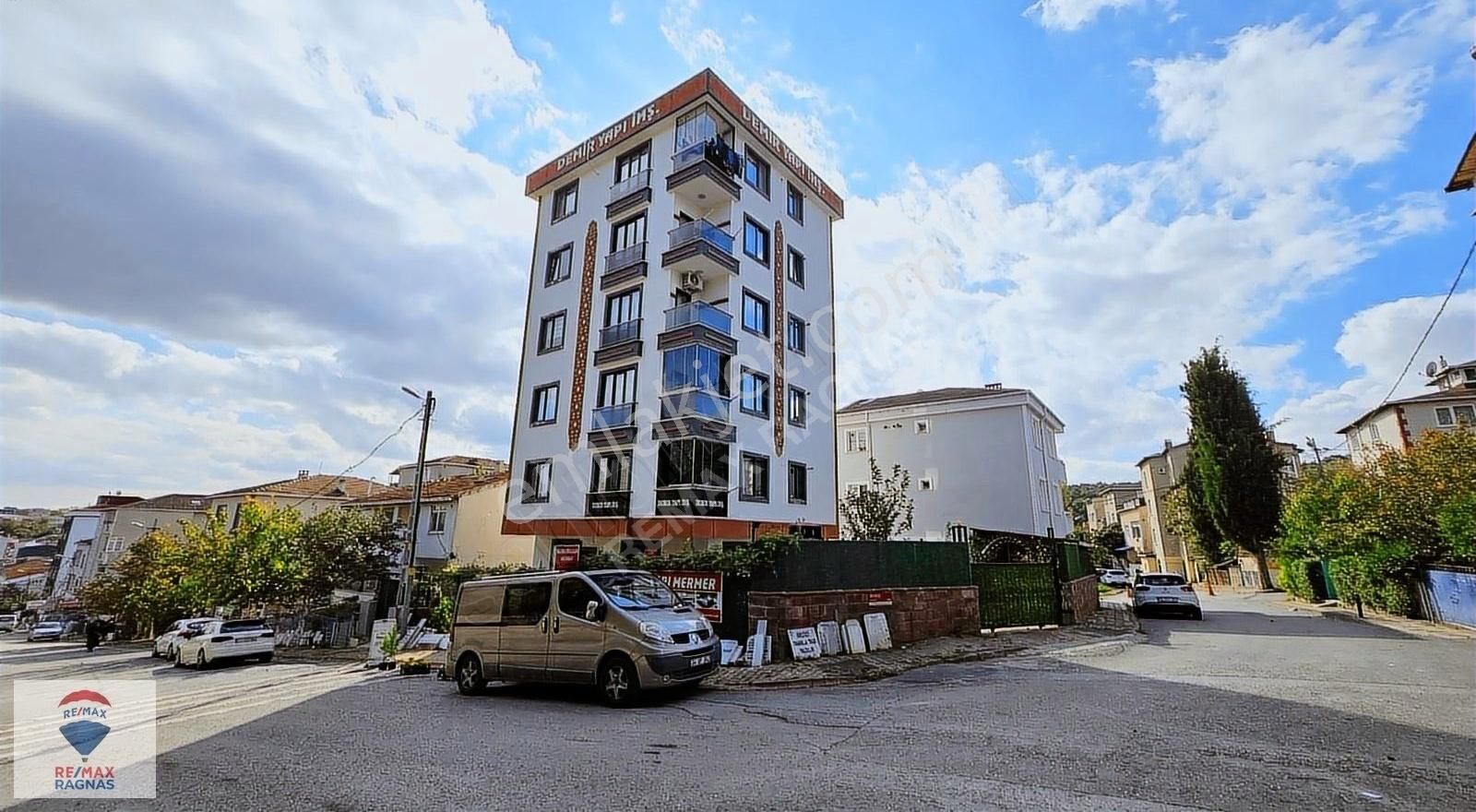 Ümraniye Cemil Meriç Satılık Daire Ümraniye Ferah 2+1 Daire Metroya Yakın 85m² Balkonlu Satılık