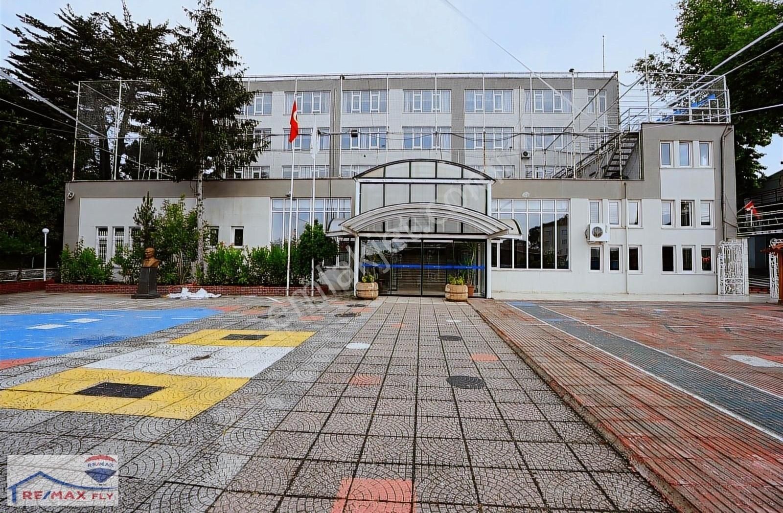 İstinye'de Kiralık Komple Bina - Görsel 14