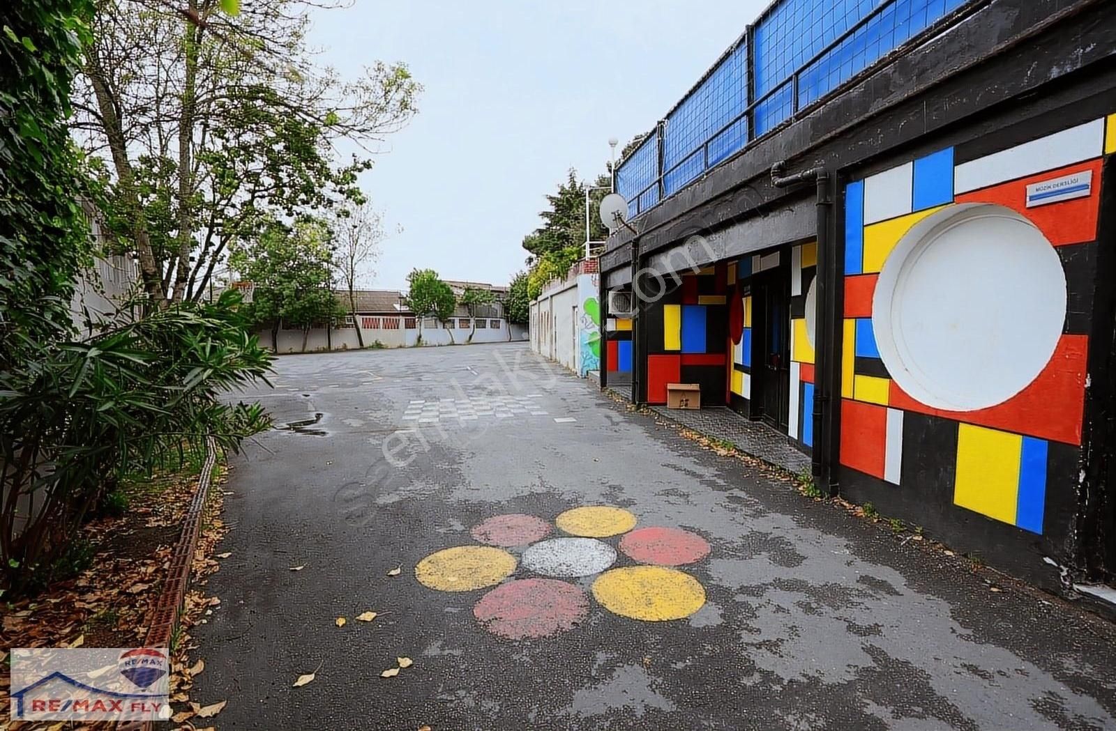 İstinye'de Kiralık Komple Bina - Görsel 22