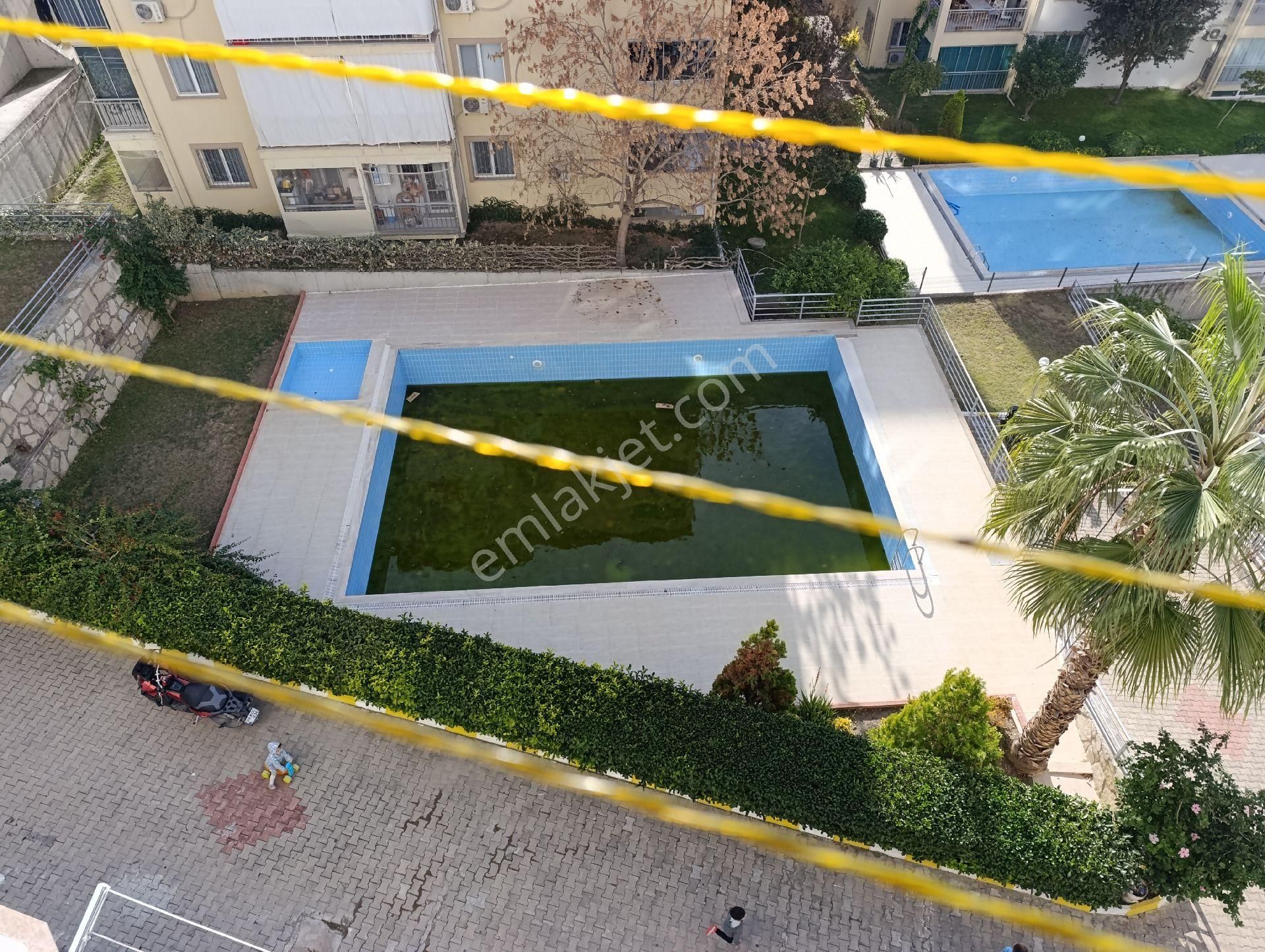 Kuşadası Ticaret Odası Arkasında Acill Satılık 3+1 Havuzlu Site İçerisinde - Görsel 25