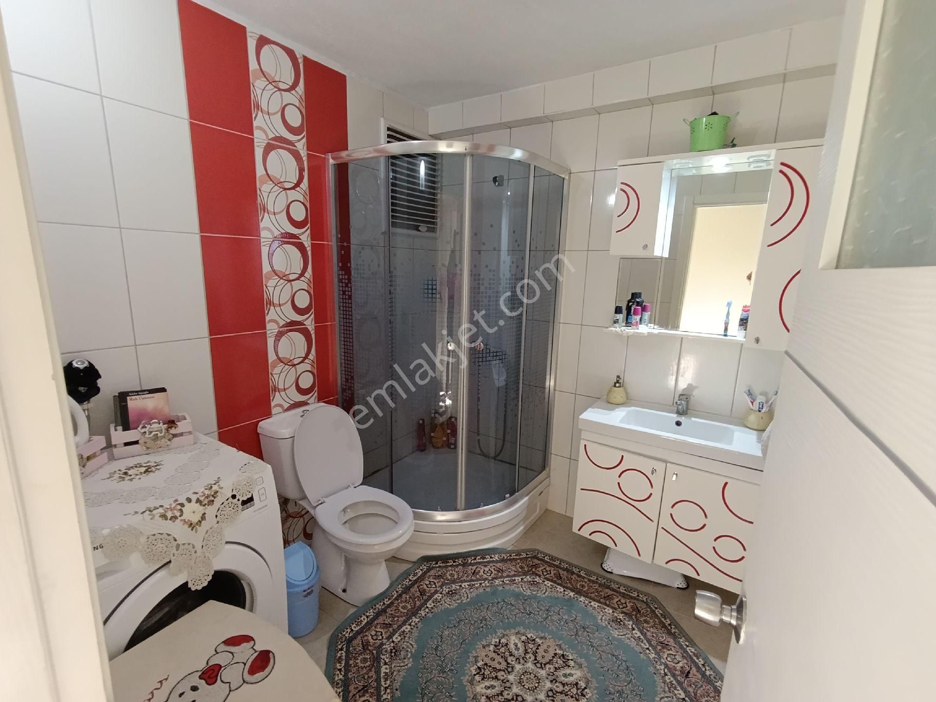 Kuşadası Ticaret Odası Arkasında Acill Satılık 3+1 Havuzlu Site İçerisinde - Görsel 28