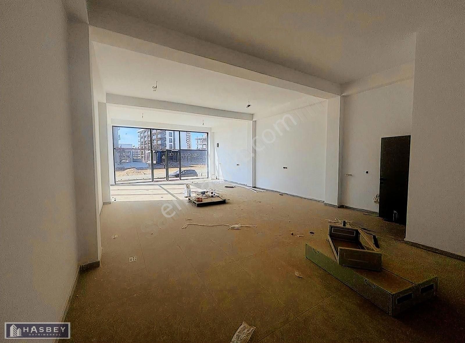 Aksu Altıntaş Kiralık Dükkan & Mağaza Altıntaşta Kiralık Cadde Üzeri 100m2 Dükkan