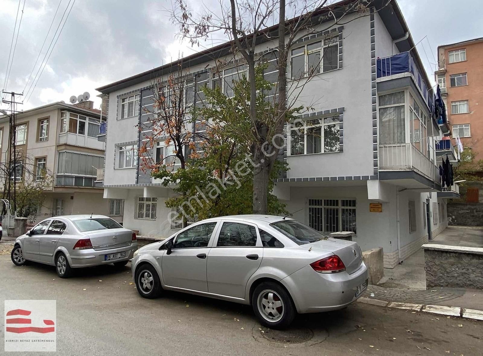 Çankaya Umut Kiralık Daire Gökçen Sokakta 2+1 Kiralık Daire