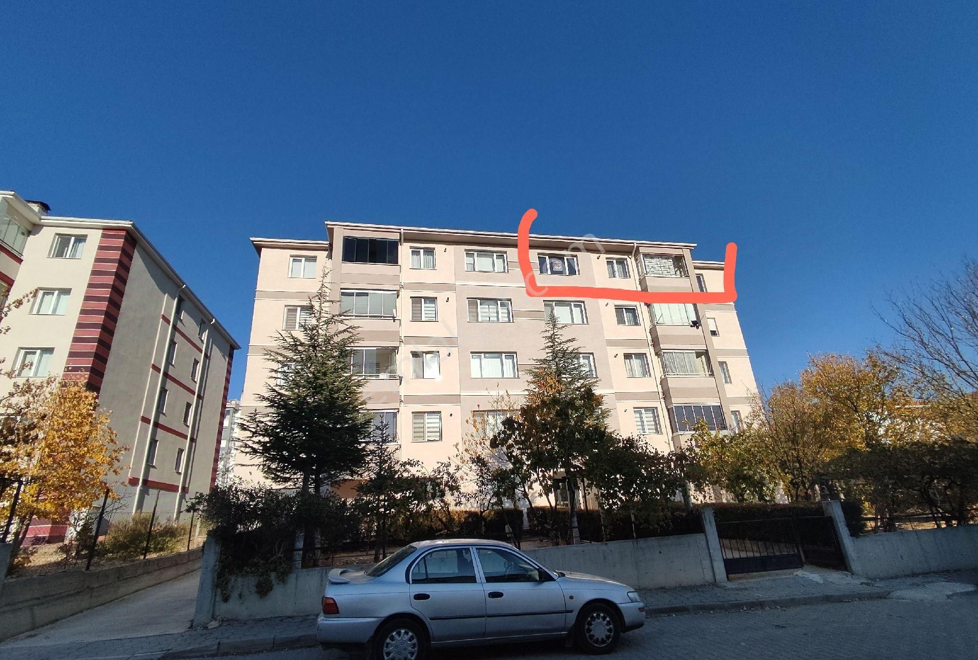 Odunpazarı Emek Satılık Daire Emek Mahallesi'nde 3+1 Satılık Daire