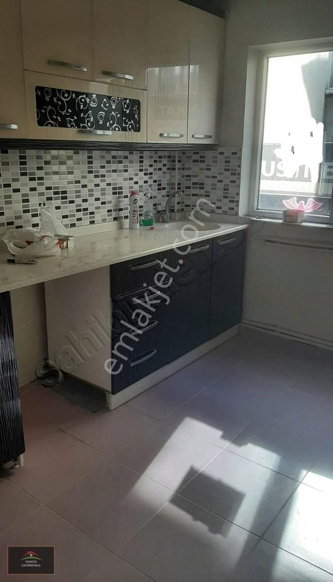 Sivas Merkez Çarşıbaşı Kiralık Daire Afyon Sokakda Kiralık 2+1 Daire