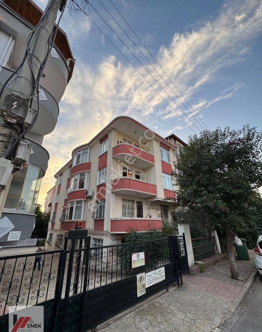 Körfez Mimar Sinan Satılık Daire MİMAR SİNAN MAH.DE SATILIK DAİRE EMEK EMLAKTAN S-2650