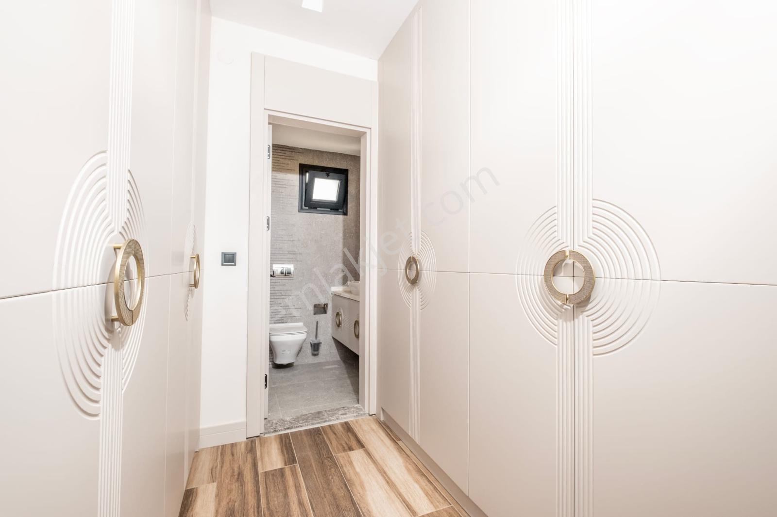 Denız Manzaralı-guvenlik-özel Havuz/otopark-500 M2 Bahçe-yerden Isıtma-ultra Lüx-tamamı Müstakil - Görsel 19