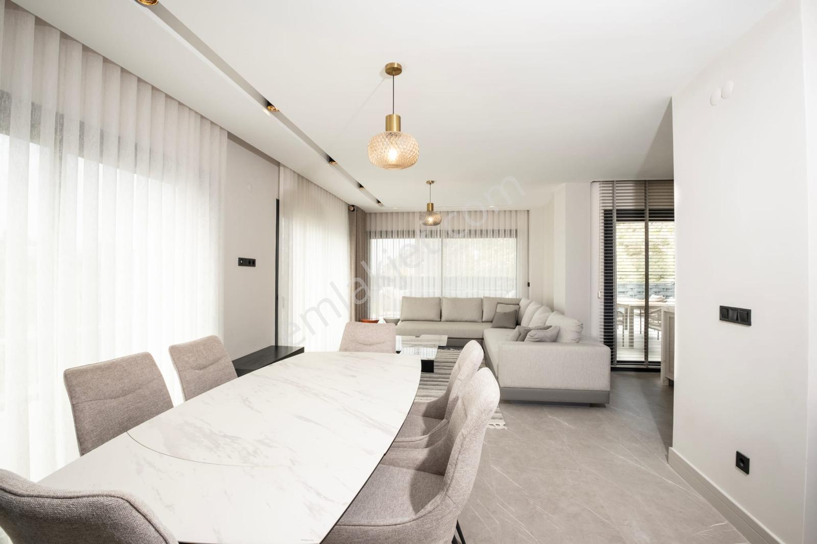 Denız Manzaralı-guvenlik-özel Havuz/otopark-500 M2 Bahçe-yerden Isıtma-ultra Lüx-tamamı Müstakil - Görsel 13